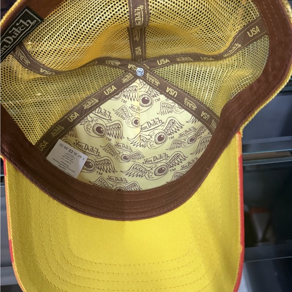 NWOT Von Dutch Yellow & Orange Camo Trucker Hat - Picture 2 of 4